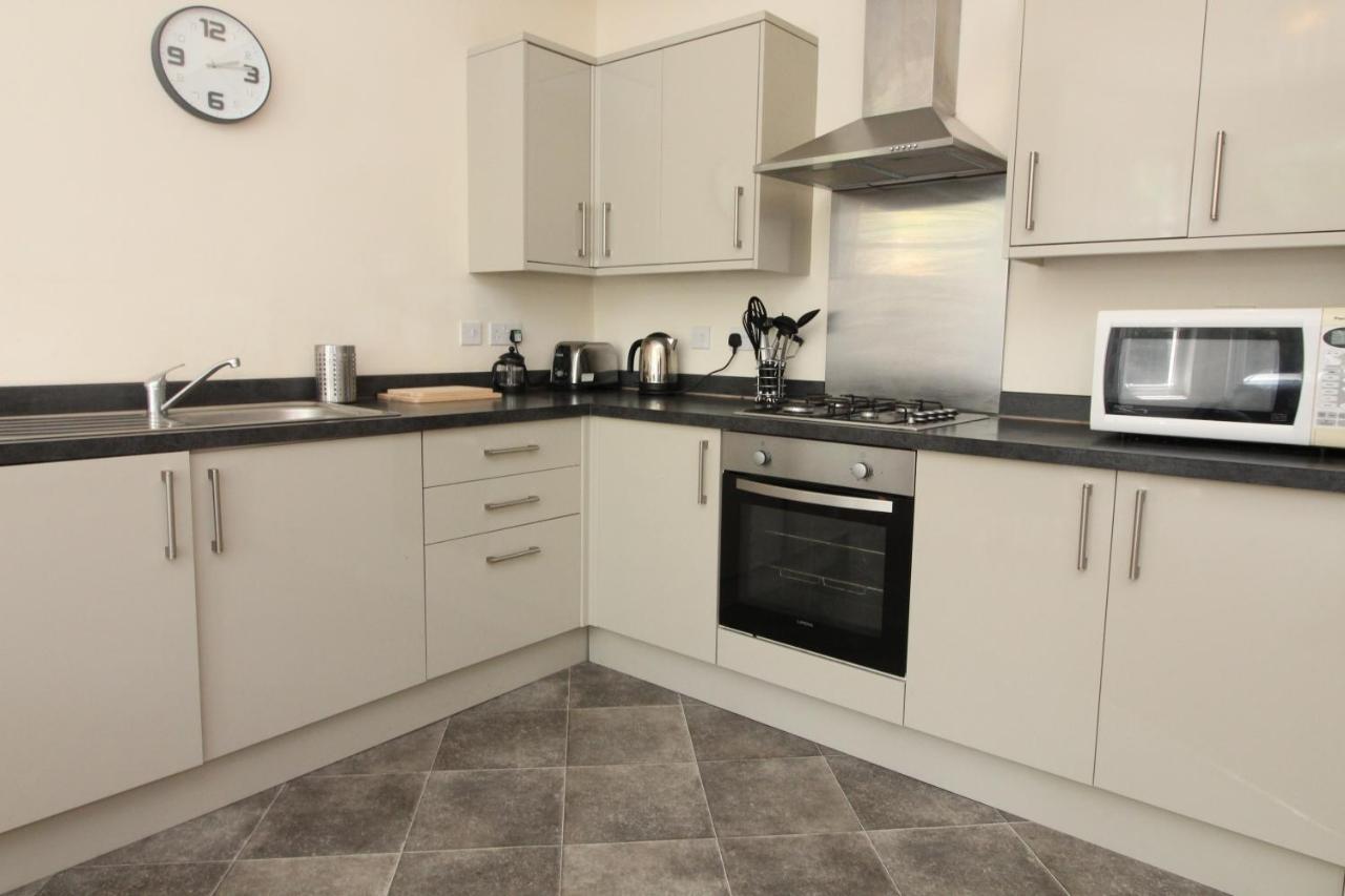אדינבורו Central Two Bedroom Victorian Apartment With Free Parking מראה חיצוני תמונה